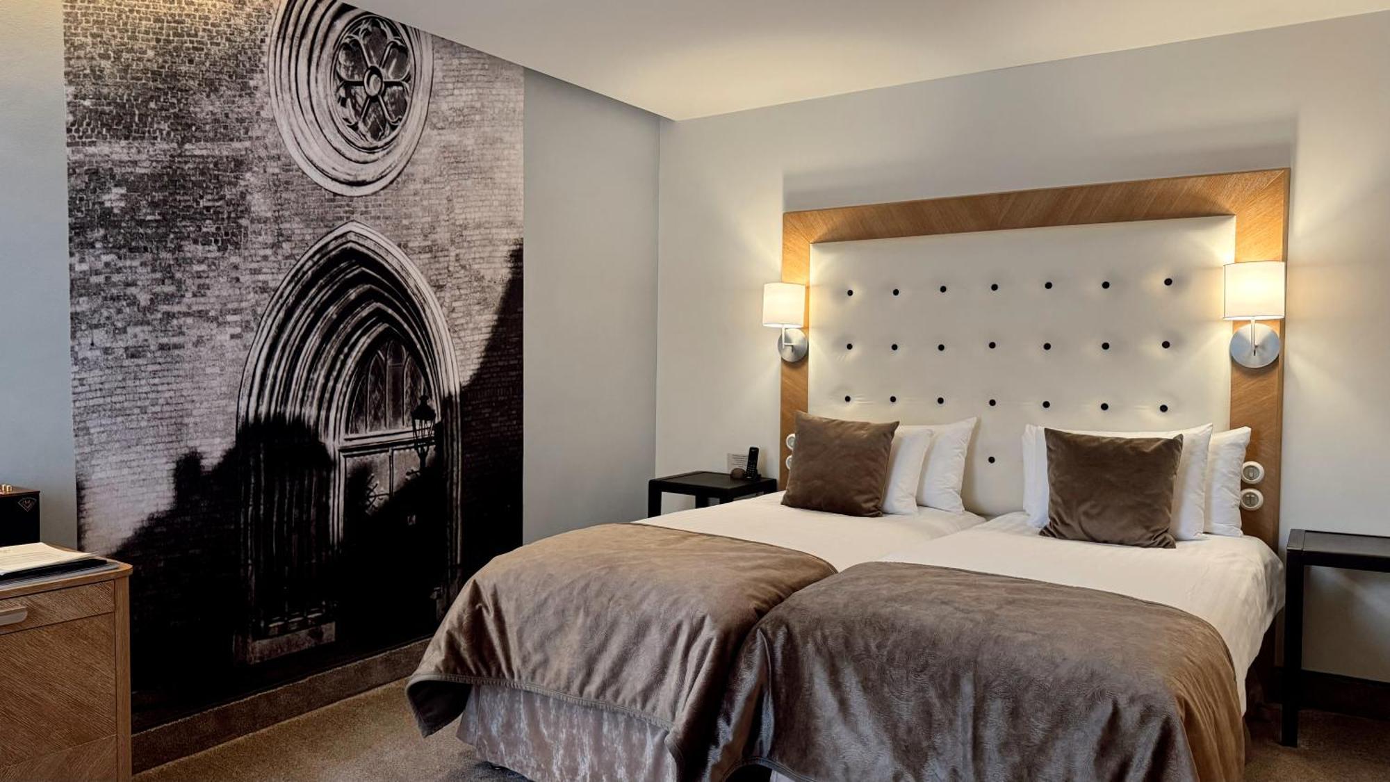 Dome Hotel Riga Exterior photo